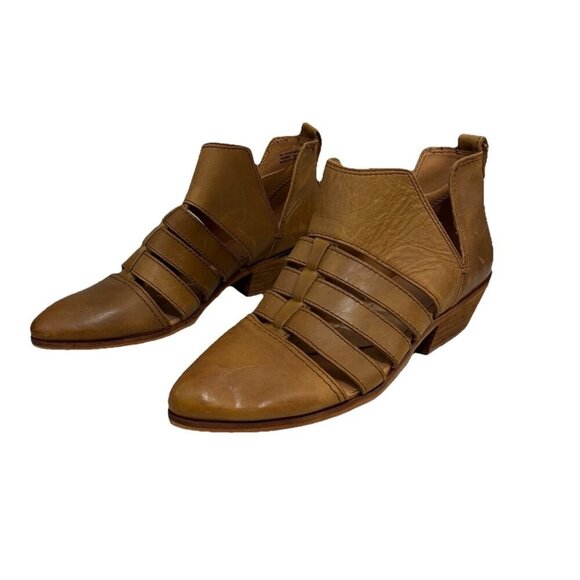 Frye And Co Slip On Cut Out Booties Rubie Leather Women 7M - Picture 1 of 9